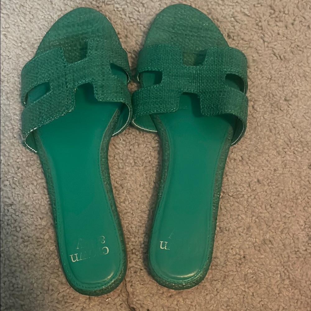 crown & ivy Green Slide Sandals